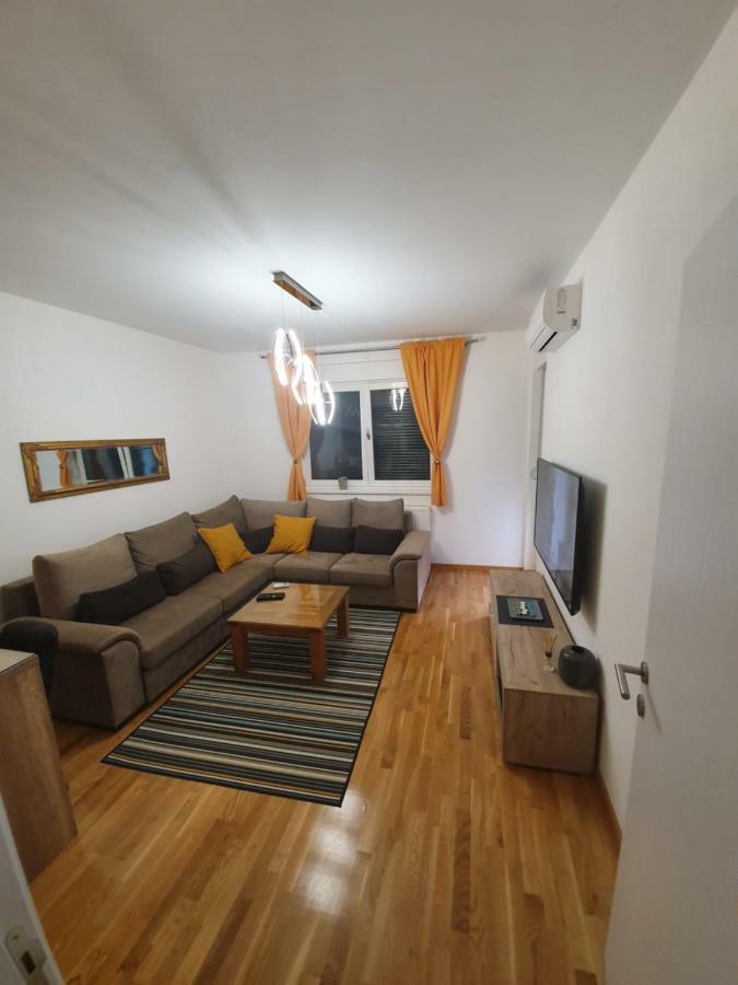 Apartman Lux Doboj Exterior photo